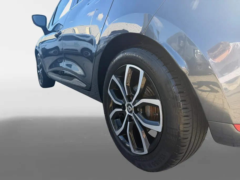 Renault Clio 0.9 TCe Intens | Bluetooth | Cruise & Climate Control | Parkeersensoren | Navigatie | LMV | Onderhoudshistorie | 12 Maanden BOVAG Garantie