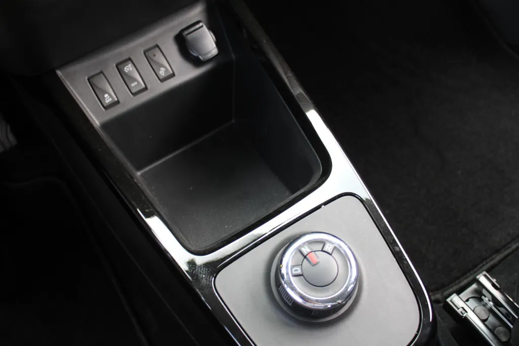 Dacia Spring Essential |  Airco | 14' Design velgen | Bluetooth | PDC | BTW auto | Uniek!! |