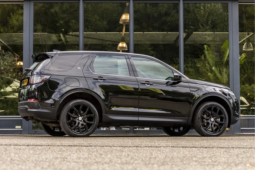 Land Rover Discovery Sport 2.0 TD4 Urban Series SE EX.BTW | Achterbank + ramen aanwezig |