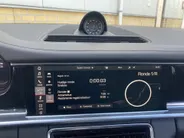 Porsche Panamera Sport Turismo 4 - 3.0 331 pk Sport Chrono - Panoramadak - Stoelverwarming  - Luchtvering - 21 inch lichtmetalen velgen
