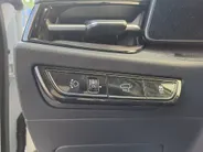 Kia Niro EV ExecutiveLine 64.8 kWh | Automaat | 100% Elektrisch | Schuifdak | Leder | Navigatie | Camera | Harman Kardon | Cruise control adaptief  | Stoel en stuur verwarming en verkoeling | SOH 97,6%