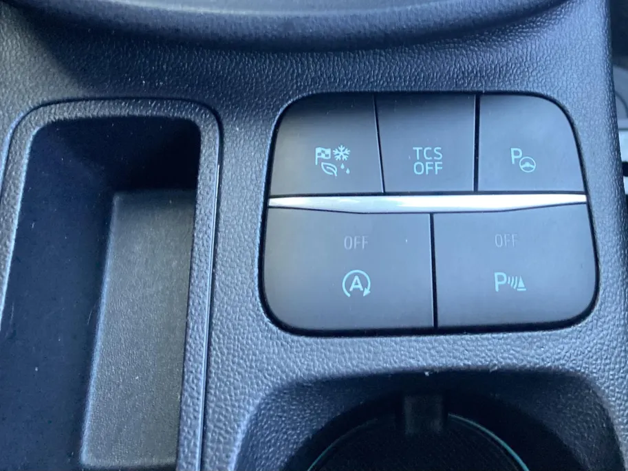 Ford Puma 1.0 EcoBoost Hybrid 125 pk Titanium Navigatie - Apple Carplay/Android Auto - Camera - Active Park Assist