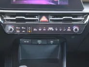 Kia Niro 1.6 GDi Hybrid DynamicLine | Camera | Clima | Cruise | Navi | 16' LM | Keyless | Apple Carplay/Android Auto |