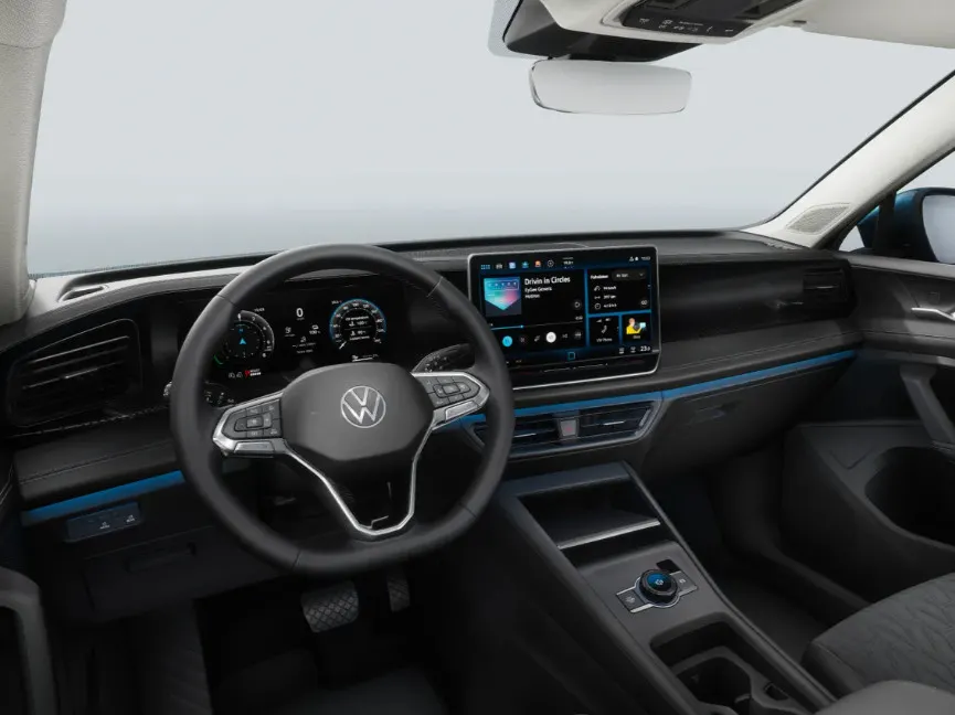 Volkswagen Tiguan Life 1.5 eHybrid 204 PK 6 versn. DSG · Achteruitrijcamera · Comfort Pakket · Trekhaak inklapbaar, met elektrische ontgrendeling, incl. aanhangermanoeuvreerhulp Trailer Assist ·