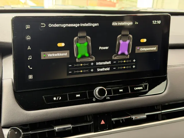 Mitsubishi Outlander 2.4 PHEV Black Edition | NIEUW | Leder | Panoramdak | App Connect | Keyless | Head-Up