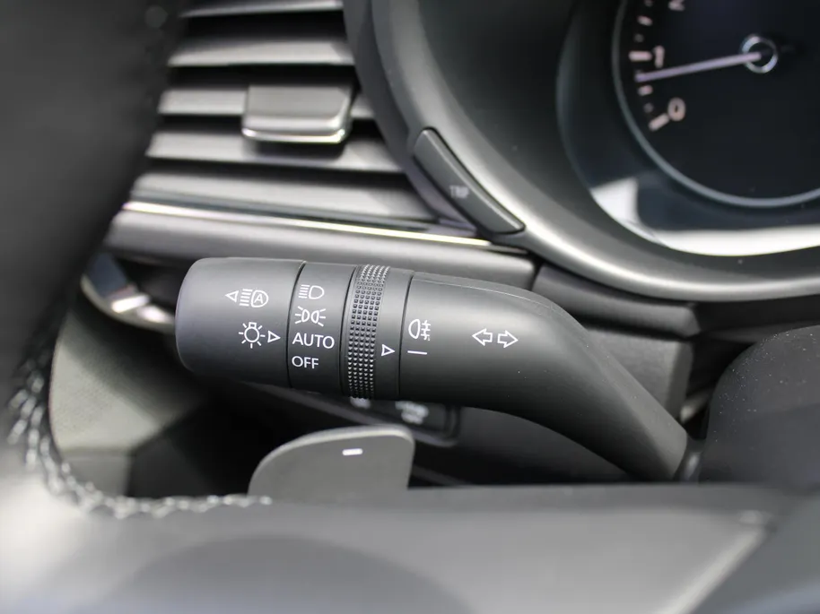 Mazda 3 2.0 e-SkyActiv-X M Hybrid 186 Exclusive-line | Automaat | Nieuw | Hoge korting | Uit voorraad leverbaar |
