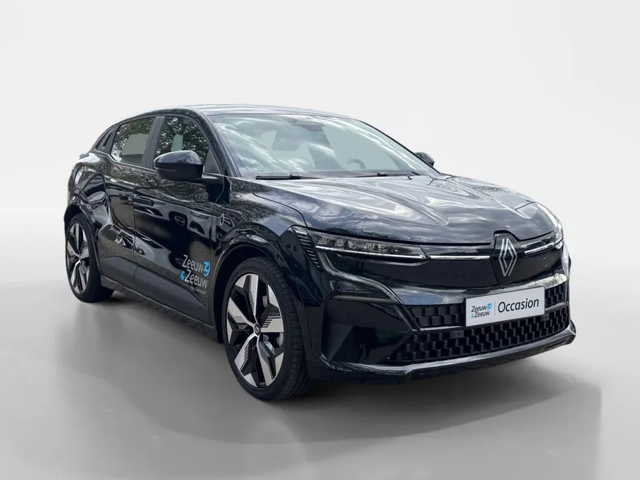 Renault Megane E-Tech comfort range Evolution 60 kWh DEMO| NAVI AIRCO CRUISE CONTROLE APPLE CARPLAY ANDROID AUTO ADAPTIEVE CRUISE CONTROLE 20INCH VELGEN ZEER MOOIE AUTO