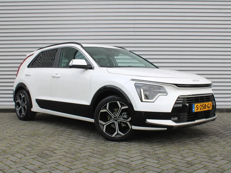 Kia Niro 1.6 GDi Hybrid ExecutiveLine | Stuur-/stoelverwarming + ventilatie | Leer | Schuifdak | 18' LM | Camera | Cruise adapt. | HUD | Zeer mooie auto |