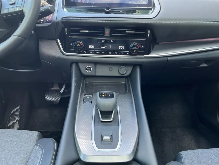 Nissan QASHQAI 1.3 MHEV Xtronic N-Connecta