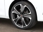 CUPRA Leon Sportstourer 1.4 245pk DSG e-Hybrid VZ Adrenaline · Panoramadak · Camera · Keyless · Stuur- & Stoelverwarming · Parkeer assistent · Elek. Bestuurdersstoel + Geheugen ·