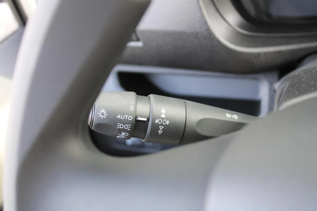 Opel Vivaro L3H1 2.0 BlueHDi 145 S&S L3 | Airco | Camera | Apple carplay / Android auto |
