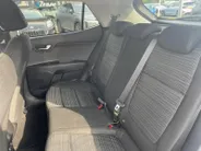 Kia Stonic 1.0 T-GDi MHEV DynamicPlusLine | TREKHAAK | CAMERA | PARKEERSENSOREN | CLIMATE | LAGE KILOMETERS |