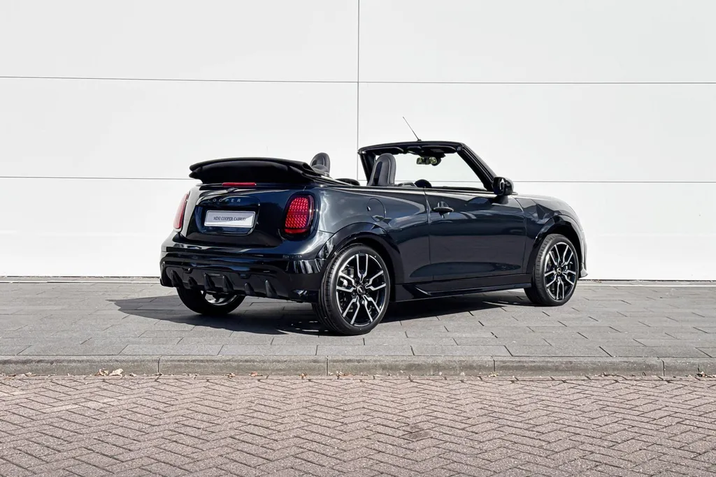 MINI Cooper Cabrio 2.0 Cooper C John Cooper Works XL