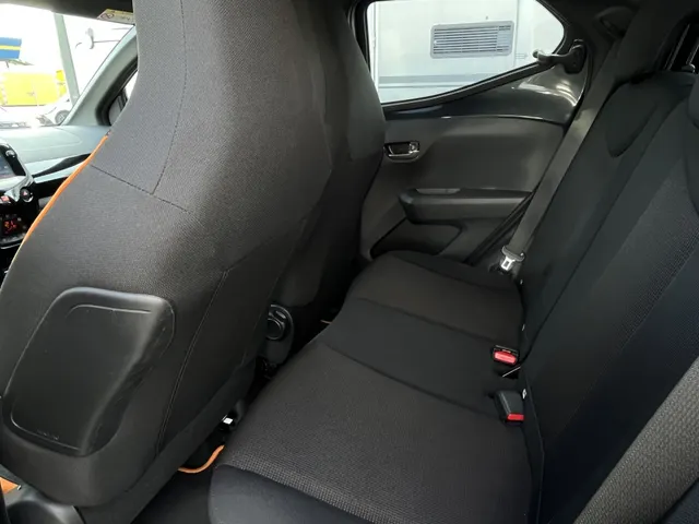 Toyota Aygo 1.0 VVT-i JBL VERKOCHT