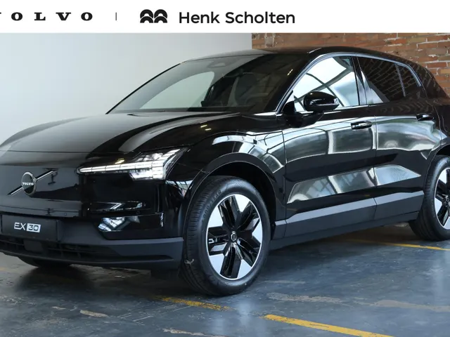 Volvo EX30