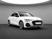 Audi A3 Sportback 45 TFSIe 272pk S-tronic S edition Competition · Panoramadak · Camera · Carbon Achterspoiler · Leder · Elek. voorstoel · Matrix LED · 18'' Inch · Garantie t/m 29-07-2030 of 100.000km