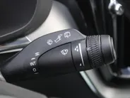 Volvo XC60 2.0 T8 Plug-in hybrid AWD Ultimate Black Edition | Trekhaak elektr. | Luchtvering | Schuifdak | Leer | Geheugenstoelen | B&W audio | Stoelventilatie | Winterset | Zeer nette auto |