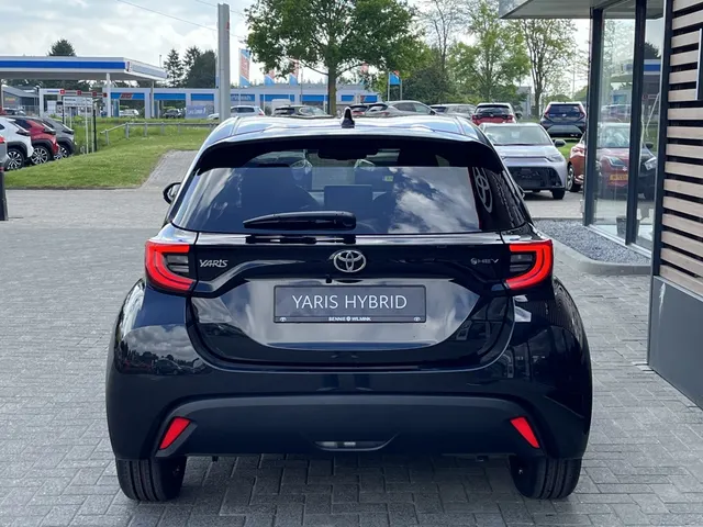 Toyota Yaris 1.5 Hybrid 115 Dynamic