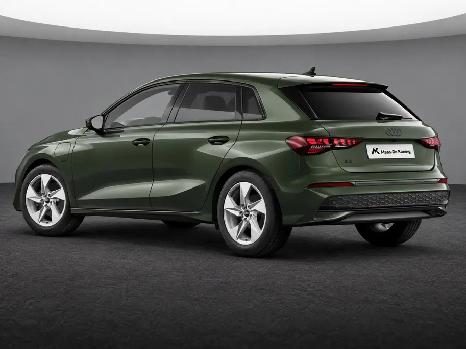 Audi A3 e-hybrid Advanced edition 204 PK · MMI experience plus · Optiekpakket zwart plus · Privacy glas