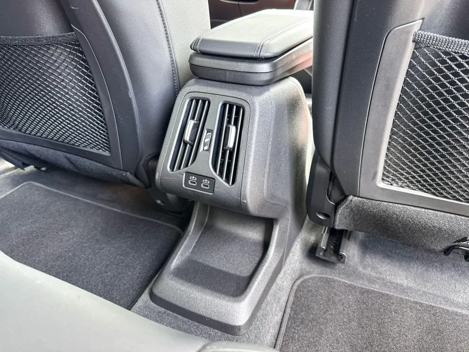 BMW iX1 xDrive30