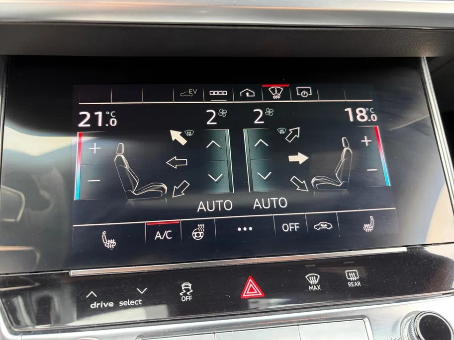 Audi A6 Avant 55 TFSI e quattro Competition *Navi*360Camera*Schuif/kanteldak*Climate Control*Adapt. Cruise Control*Stoel/stuurverwarming*Elektr. bedienbare stoelen*ETC!
