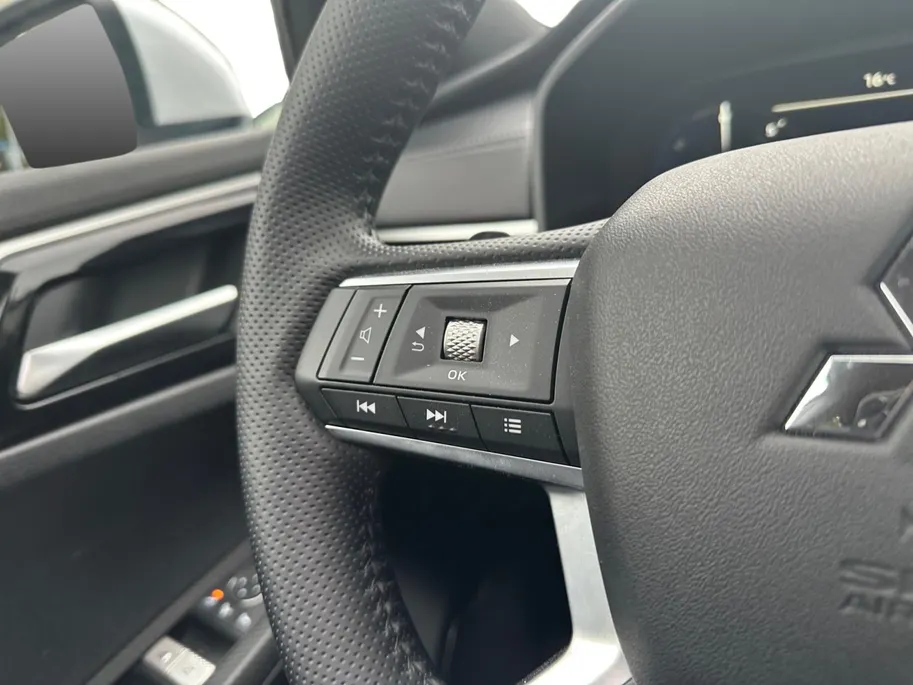 Mitsubishi Outlander 2.4 PHEV Instyle | Pano | Stoel Verkoeling | ACC |