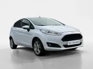 Ford Fiesta 1.0 Style Ultimate | Dealer onderhouden | NL auto | Navigatie | Parkeersensoren voor en achter | Achteruitrijcamera | 15' lichtmetalen velgen | Airco | Cruise control | Bluetooth | Privacy glas | Bovag garantie |