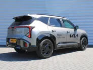 Kia Seltos Seltos 1.6 T-GDi DCT7 X-Line Demo Edition | Stuur-/stoelverwarming + ventilatie | 360 Camera | Leer | Elek. stoelverstelling | Inductielader | LED | 19" LM |