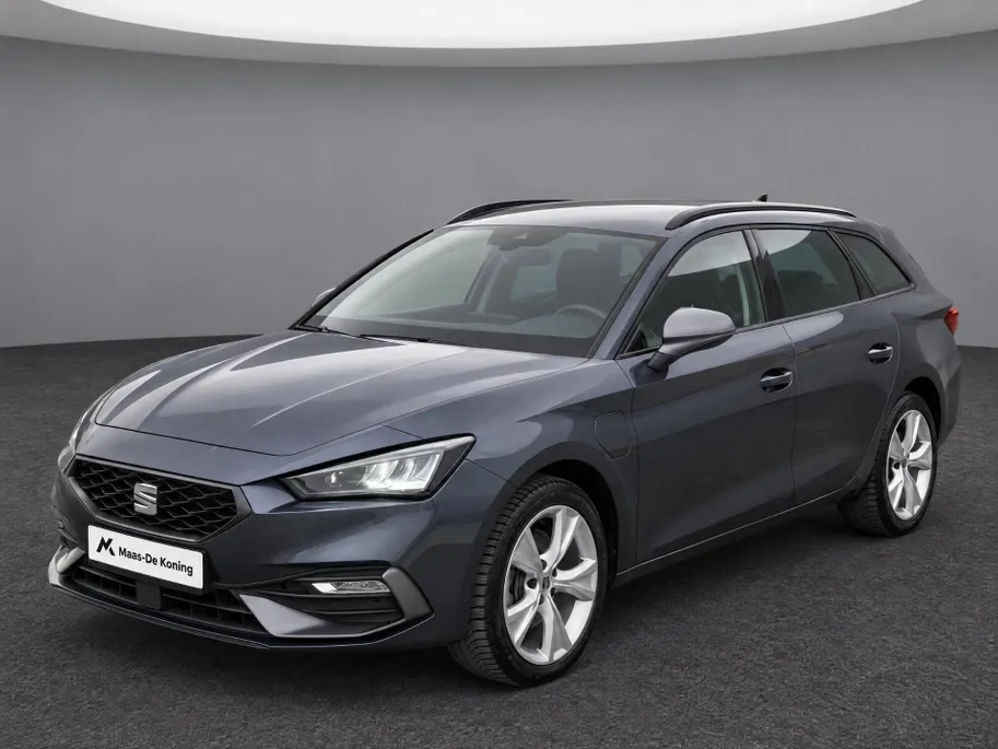 SEAT Leon Sportstourer 1.4TSIeHybrid 150kW/204PK PHEV FR · Navigatie · Apple/Android Car Play · Keyless