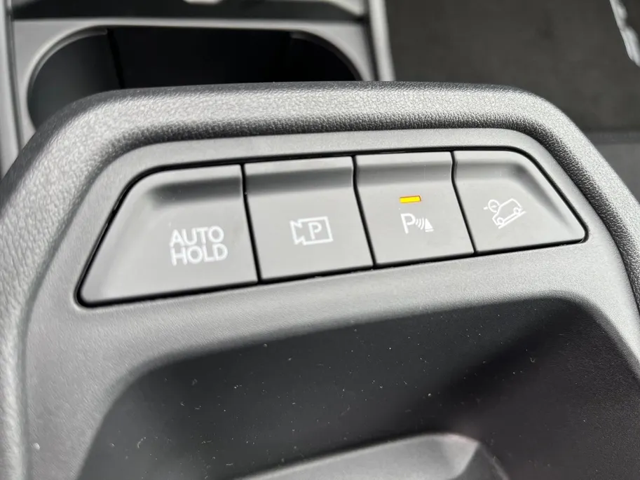 Kia EV4 Air 58.3 kWh | Informeer naar beschikbaarheid | 204 pk | 435 km actieradius | NU €3.895 ,- Inruilpremie
