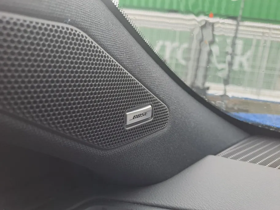 Nissan QASHQAI 1.3 MHEV Xtronic Tekna Plus | Panorama Dak | Dodehoekdetectie | Automaat | Trekhaak | Navigatie | 360 Camera | Head-up display | stuur verwarmd | Voorstoelen verwarmd | Leer | BOSE | Verwarmde voorruit
