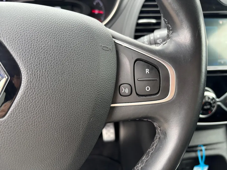 Renault Captur 0.9 TCe Edition One | Trekhaak | Stoelvw | Leder | Cruise | Camera | Navi |