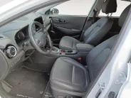 Hyundai Kona 1.6 GDI HEV Premium | Trekhaak | Apple Carplay/Android Auto | Adaptive cruise control | Dodenhoek herkenning | Leren bekleding