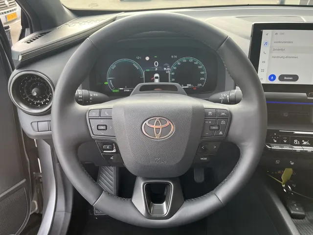 Toyota C-HR 1.8 Hybrid 140 Executive