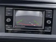 Volkswagen Bedrijfswagens Transporter 2.0TDi 150pk DSG L2 · Camera · Apple Carplay/Android Auto · 3-zits bank · Cruise Control · Airco ·