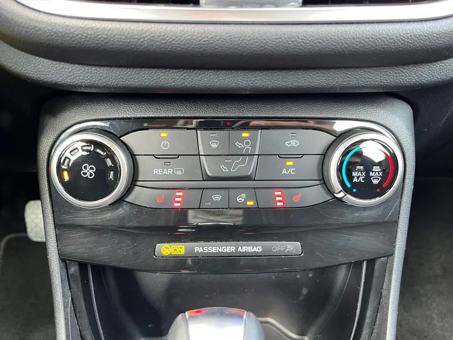 Ford Puma 1.0 EcoBoost Hybrid Titanium |Automaat|Winterpack| Driver Assistance Pack| Trekhaak| 12 maanden Bovag Garantie|
