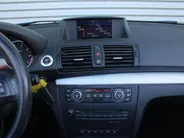 BMW 1 Serie Cabrio 118i Executive | M-Pakket | Stoelverwarming | 17' LM | Windscherm | Parkeersensor v+a | Trekhaak | Navi | Leer | Xenon | Clima |