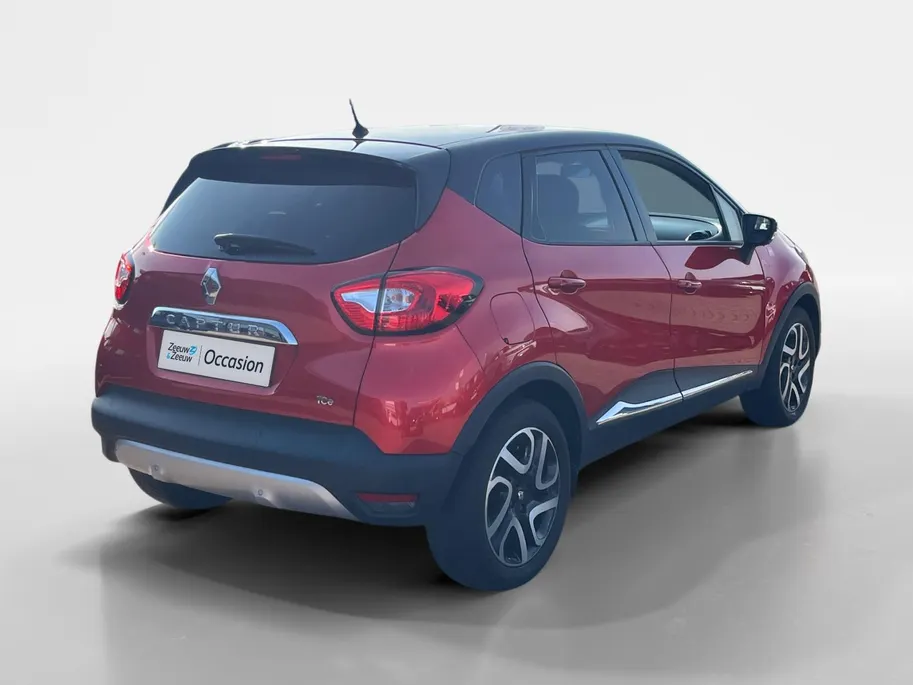Renault Captur 1.2 TCe Helly Hansen | STOELVERWARMING | AUTOMAAT | CLIMATE | STOELVERWARMING | KEYLESS |
