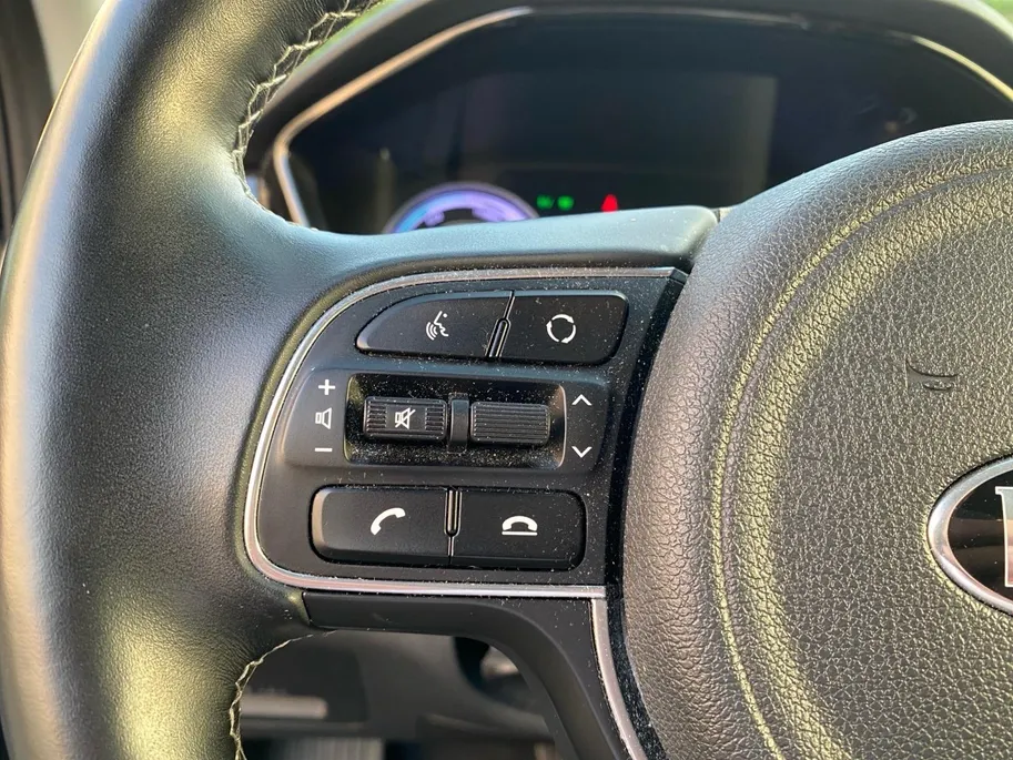 Kia Niro 1.6 GDi PHEV DynamicLine Climate control | Trekhaak | Navigatie | Camera | LM velgen | Stoel,- en stuurverwarming | Elek. best. stoel |