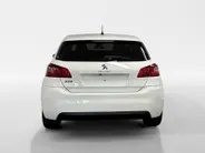 Peugeot 308 1.2 PureTech Allure APPLE CARPLAY ANDROID AUTO CAMERA PARKEERSENSOREN 5 DEURS LM VELGEN PAS 17000KM VOLLEDIGE DEALER ONDERHOUDEN ALLES AANTOONBAAR