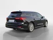Ford Focus Wagon 1.0 EcoBoost Hybrid Titanium 155PK Automaat | NL-Auto | Adaptieve Cruise Control | Winter Pack | BLIS | Privacy Glass | Camera | Apple Carplay&Android Auto | 17' Lichtmetaal |