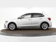 Volkswagen Polo 1.0 TSI 95pk DSG Style · Camera · Stoelverwarming · Apple/Android Car Play · Dodehoeksensoren · IQ Light · Navigatie · P-Sensoren · Getint Glas · 16'' Inch ·