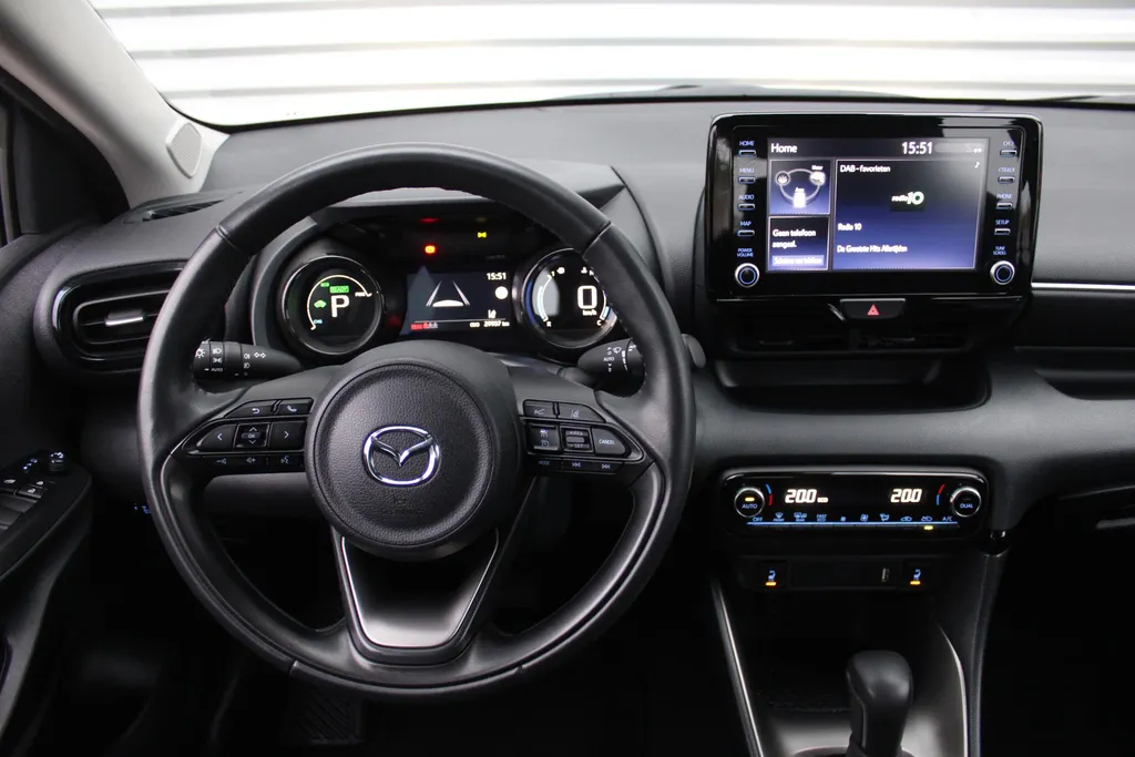 Mazda 2 Hybrid 1.5 Agile | Airco | Cruise | Stoelverwarming | 15' LM | Comfort & Safety pakket |