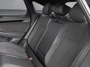 Volkswagen ID.7 Limited Edition Plus 77 kWh accu 286 PK · Achteruitrijcamera · Draadloze telefoonlader ·
