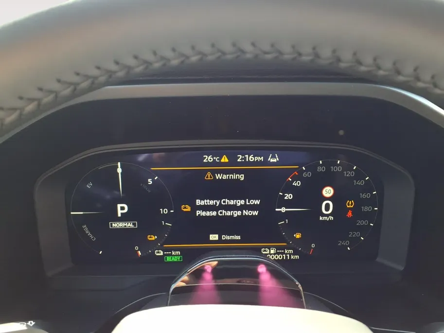 Mitsubishi Outlander 2.4 PHEV Pure | Showroomvoorraad model met 5.000 euro korting bij levering voor 30-6-2026  |Navigatie | Airco/ECC | L.M.Velgen | 8 jaar garantie