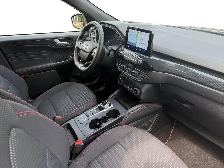 Ford Kuga 2.5 PHEV ST-Line | winter Pack | Technology Pack | Apple Carplay & Android Auto | Driver Assistance Pack |