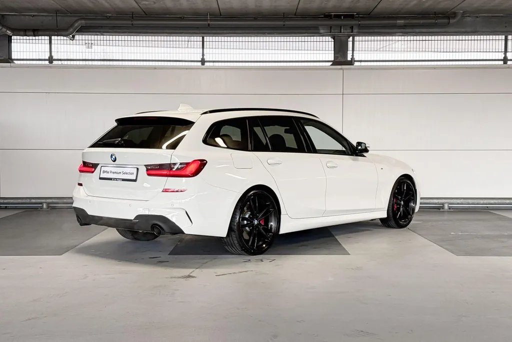 BMW 3 Serie Touring 318i M-Sport