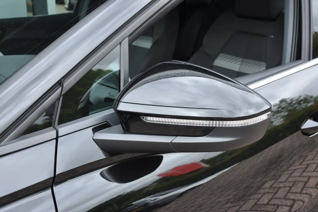 Audi Q4 e-tron 40 L ed AdvPl 77 kWh Climate