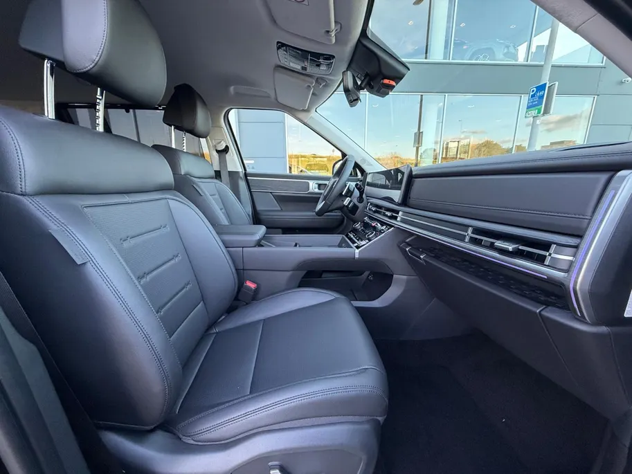 Hyundai Santa Fe 1.6 T-GDI PHEV Premium 4WD 7-persoons | €8000,- korting! | Nieuw | Uit voorraad leverbaar | Zeer compleet | 54 km elektrische range | Hyundai Rotterdam - Noord |