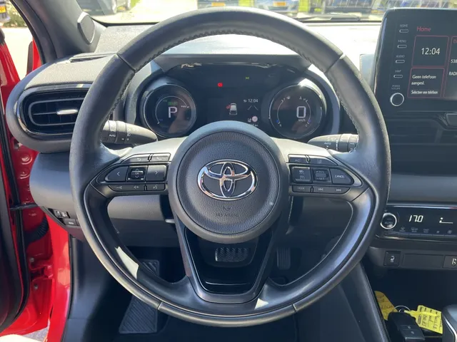 Toyota Yaris 1.5 Hyb. Launch Ed. | Stoelverw. | Head-up